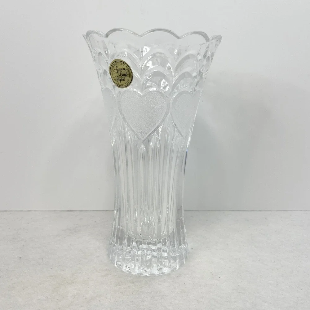 FTD 24% Lead Crystal Hearts Ribbed Vase Love Roses Vintage Retro 7